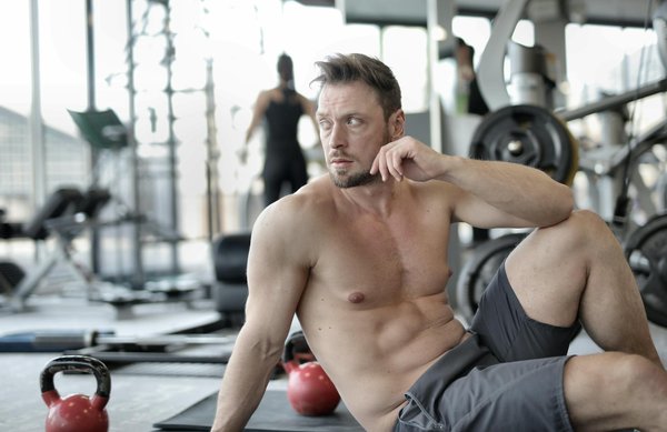 Come può la meditazione influenzare la concentrazione negli sport di precisione?